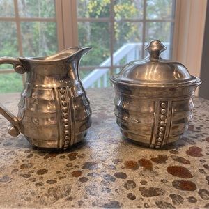 Wilton Armetale Flutes and Pearls Cream and Sugar set